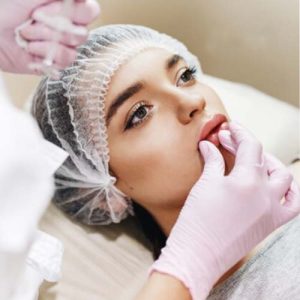 ورم بعد از سانترال لب طبیعی است